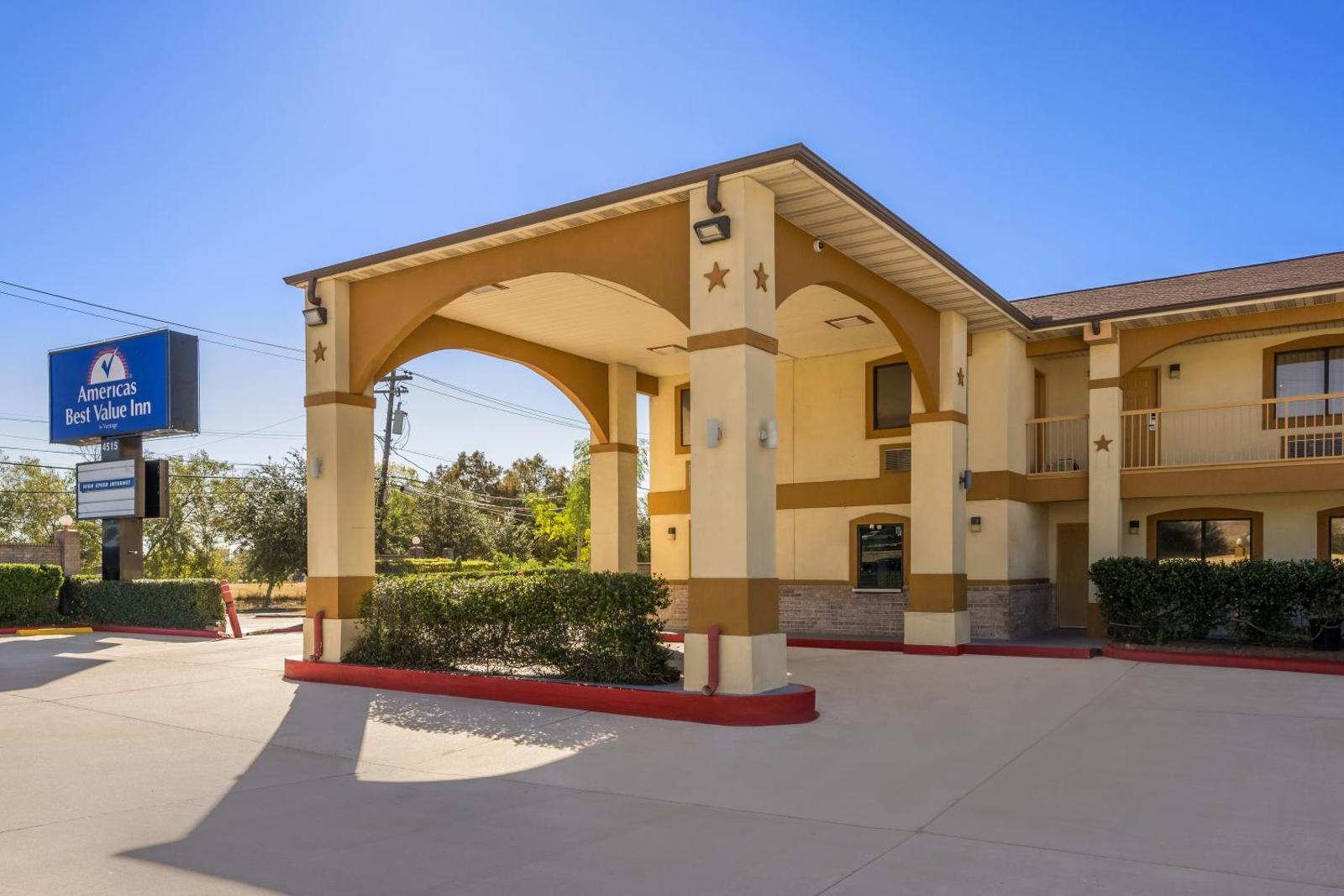 Americas Best Value Inn I-45 / Loop 610